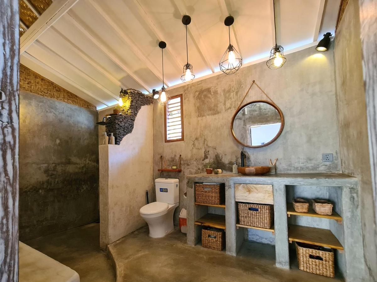 The Beach Shack Gili Islands Exterior photo