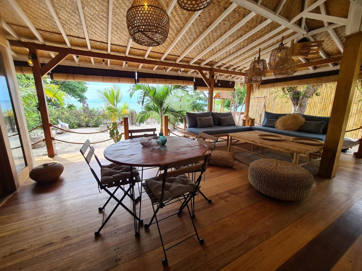 The Beach Shack Gili Islands Exterior photo